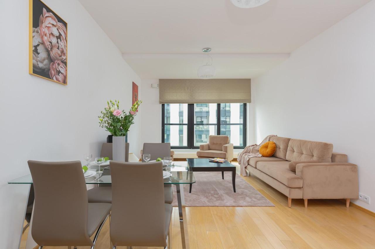 Dzielna Apartment Warsaw Wola By Noclegi Renters Екстер'єр фото