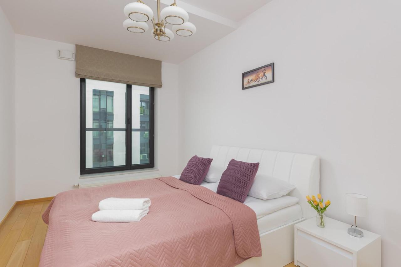 Dzielna Apartment Warsaw Wola By Noclegi Renters Екстер'єр фото
